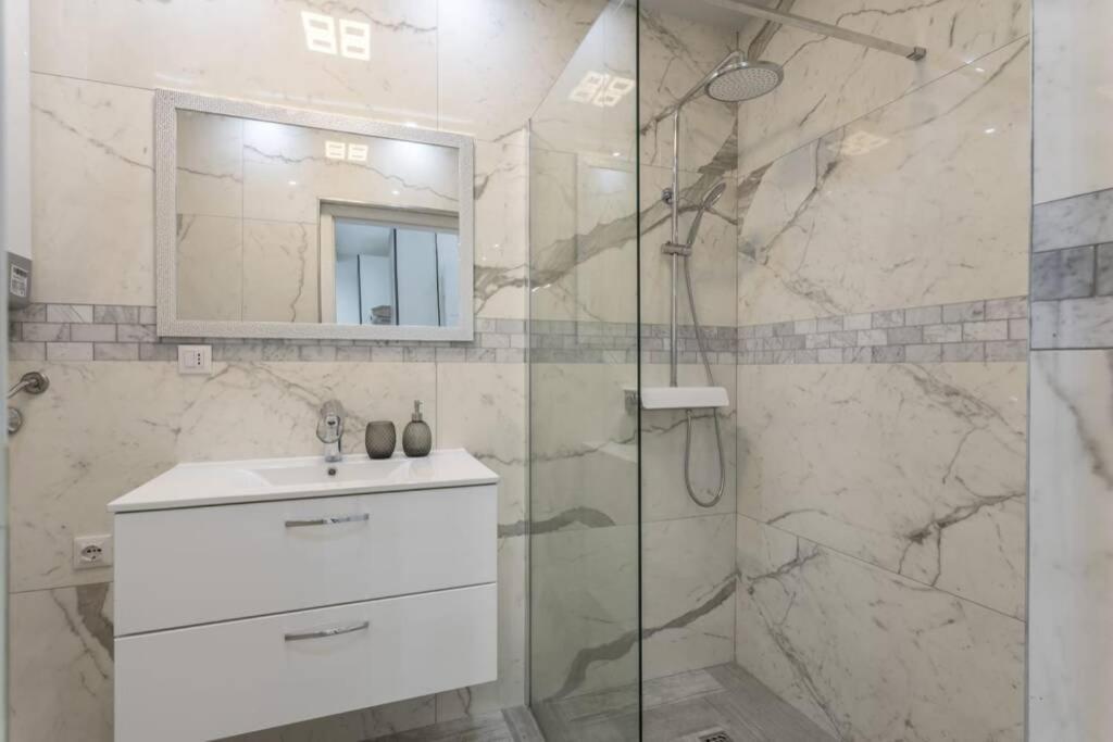 Royal Platinum Studio Apartment Vodice Exterior foto